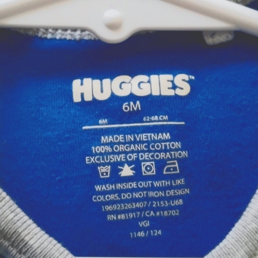 Blue Baby Onesie with 'Free Hugs' Print - Picture 3 of 4